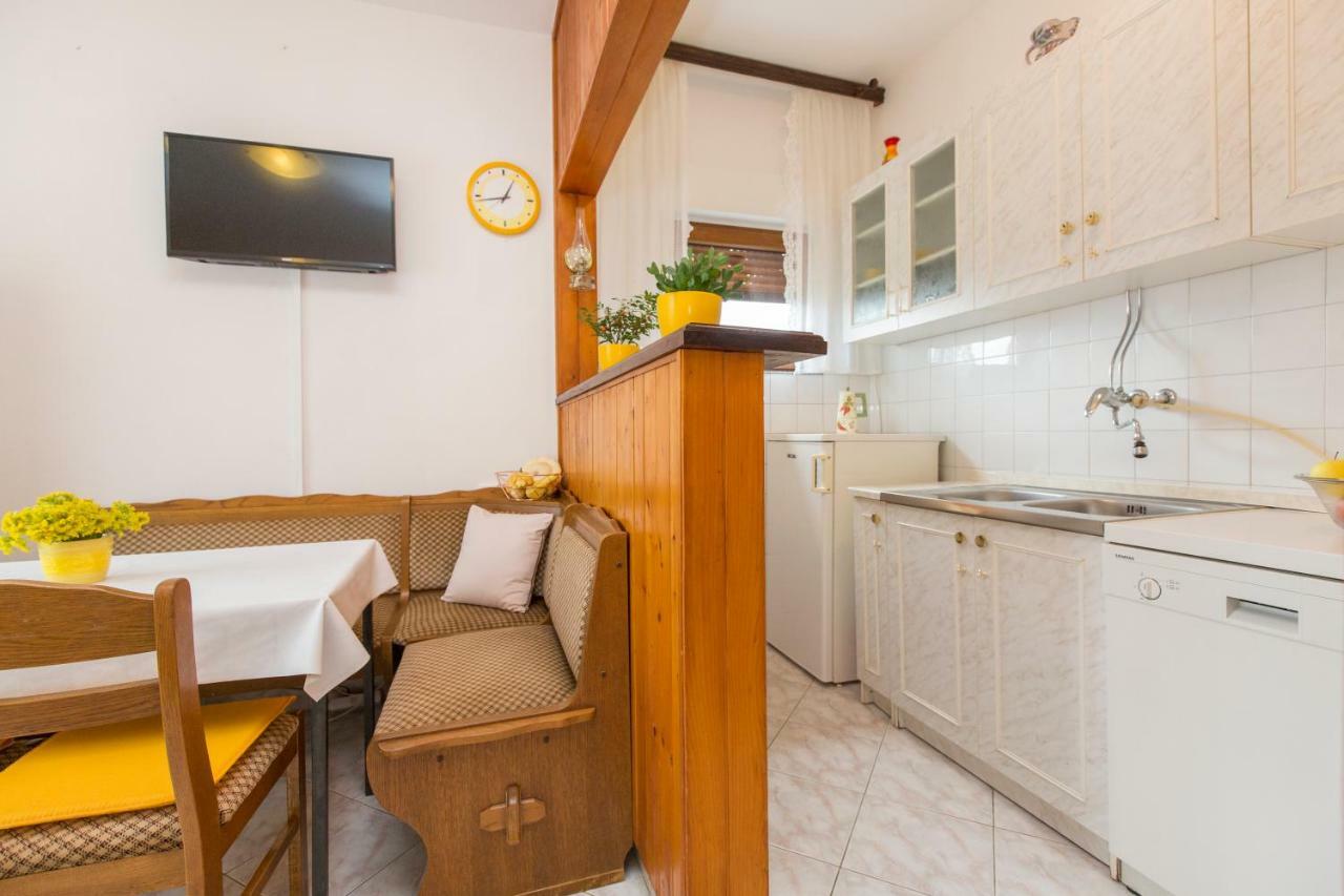Apartman Branka Labin  Exteriör bild