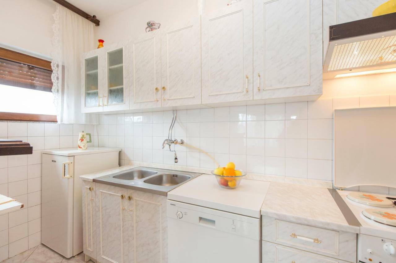 Apartman Branka Labin  Exteriör bild